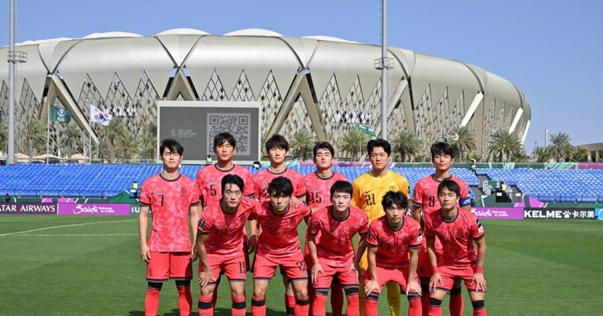 선수 맞아? 이젠 화도 안 난다 자존심 상한 축구 팬들, 이민성호 향해 날 선 비판...두 살 어린 일본전 패배 '후폭풍'