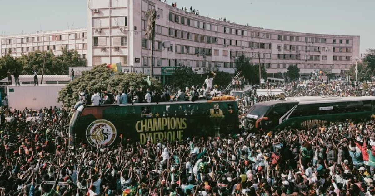 우승했더니 1인당 현금 2억에 땅 450평 보너스… 세네갈 대통령이 화끈하게 쏜 포상, 세네갈인에게 불가능은 없다