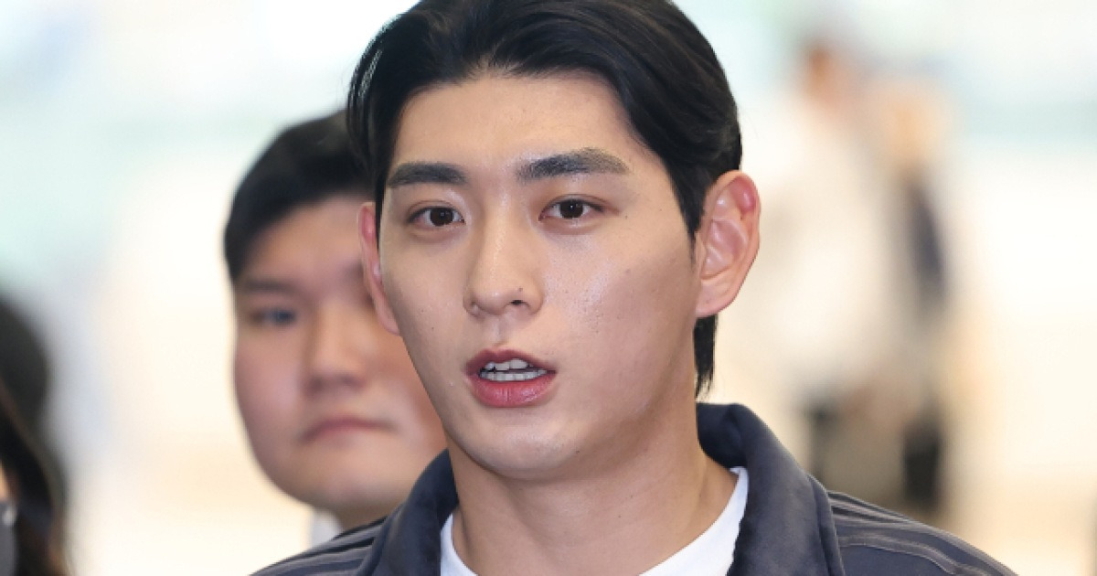 이정후, 입국하다 美공항서 '구금'···낸시 펠로시 前 의장까지 나선 이유는