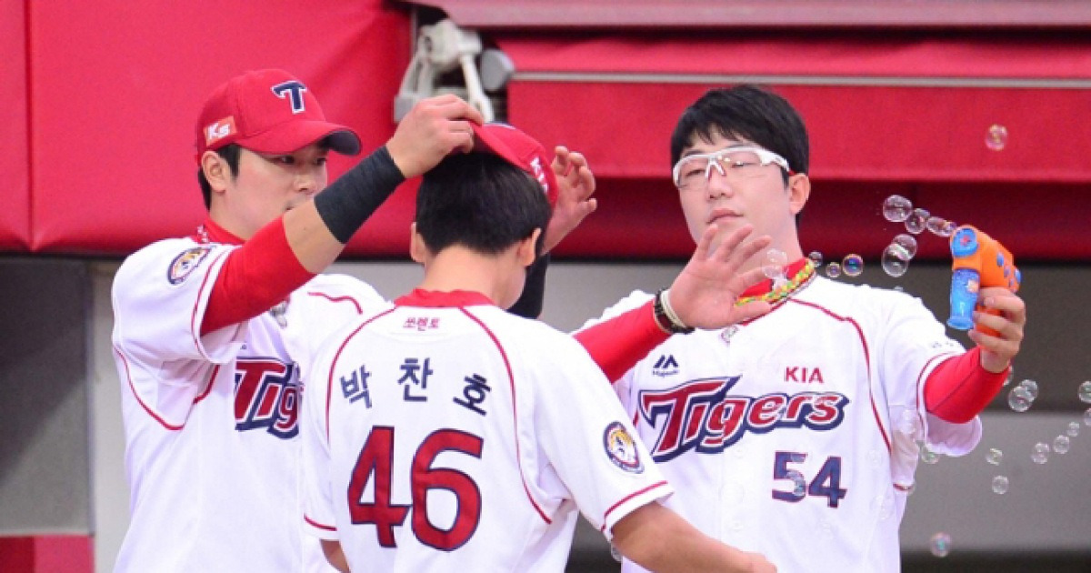 아기 때부터 봐서 80억 초대형 FA될 줄이야, 1988년생 KIA 맏형의 격세지감