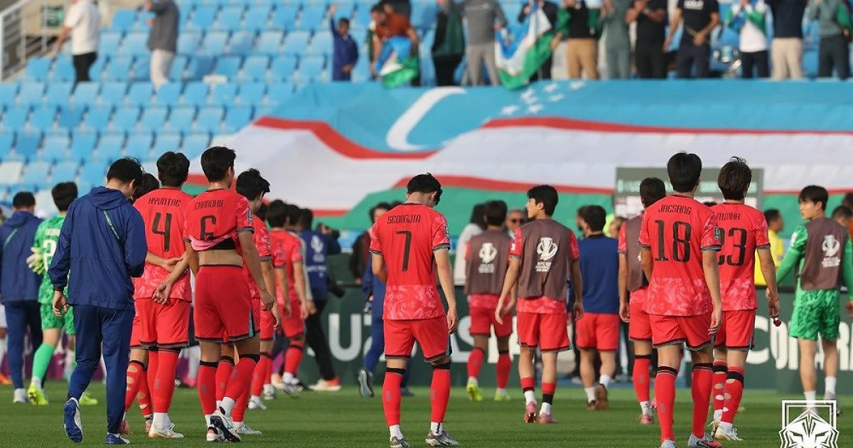 한국축구, U-23 아시안컵서 10명 뛴 베트남에 굴욕패...日은 우승 도전