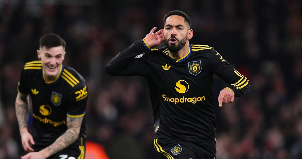 감독 교체 효과 폭발…맨유, 선두 아스널 잡고 4위 점프