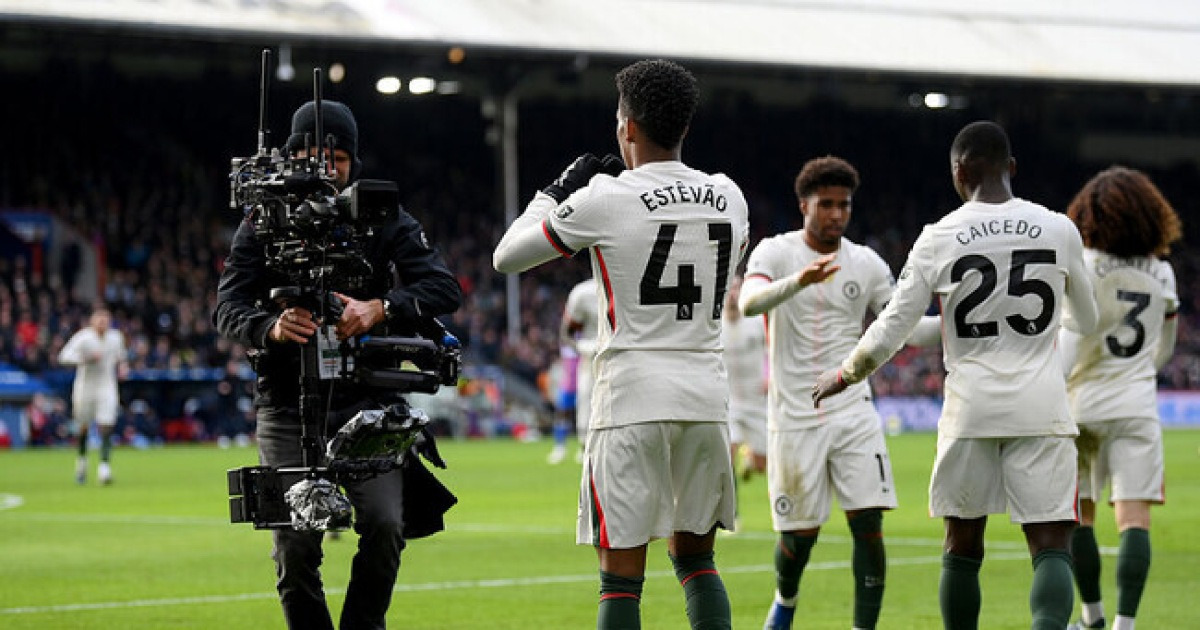 [pl.review] ‘이스테방 1골 1도움 맹활약’ 첼시, ‘퇴장’ 팰리스에 3-1 승...4위 복귀