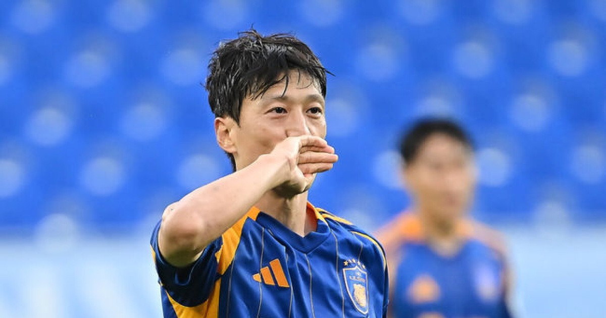 “세리머니로 실망 드려 죄송합니다” 이청용, 울산 떠나며 손 편지 사과