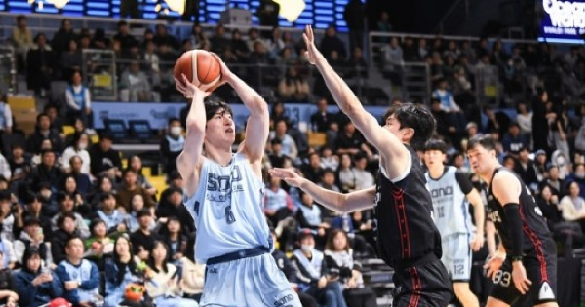 고양 소노, 현대모비스 45점 차 대파…2연승으로 단독 7위 도약