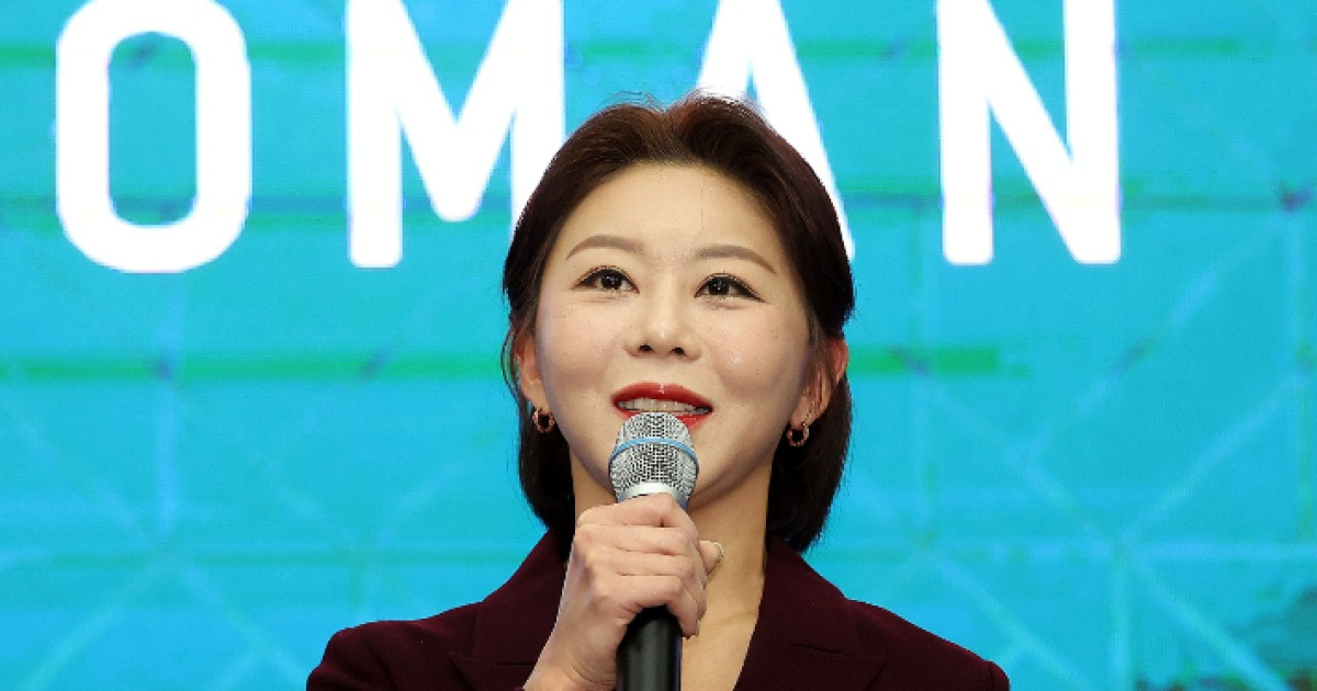 '당구 女帝, 또 새 역사 썼다' 비올림픽 종목 최초 윤곡대상 최고보다 어려웠던 당구의 스포츠 인정