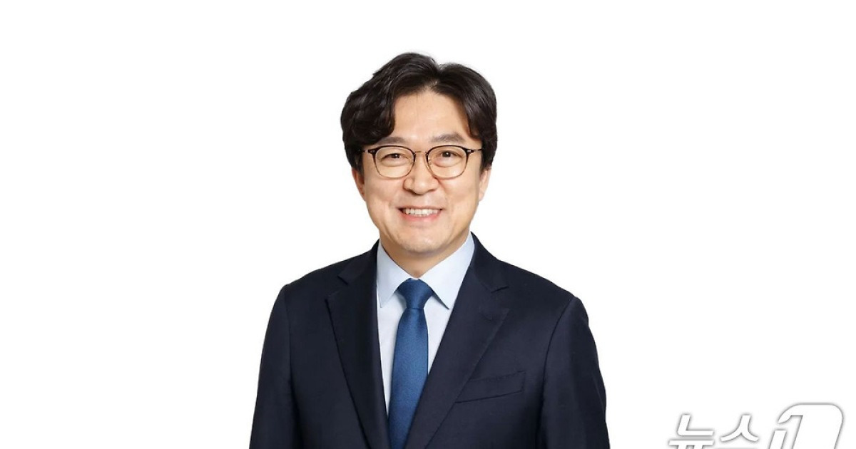 권혁우 