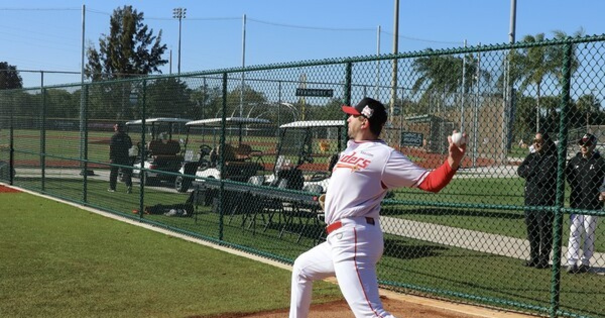 릴리스포인트 높아 좌타자에게 강할 것 SSG 새 외인 투수 베니지아노, 첫 불펜 피칭