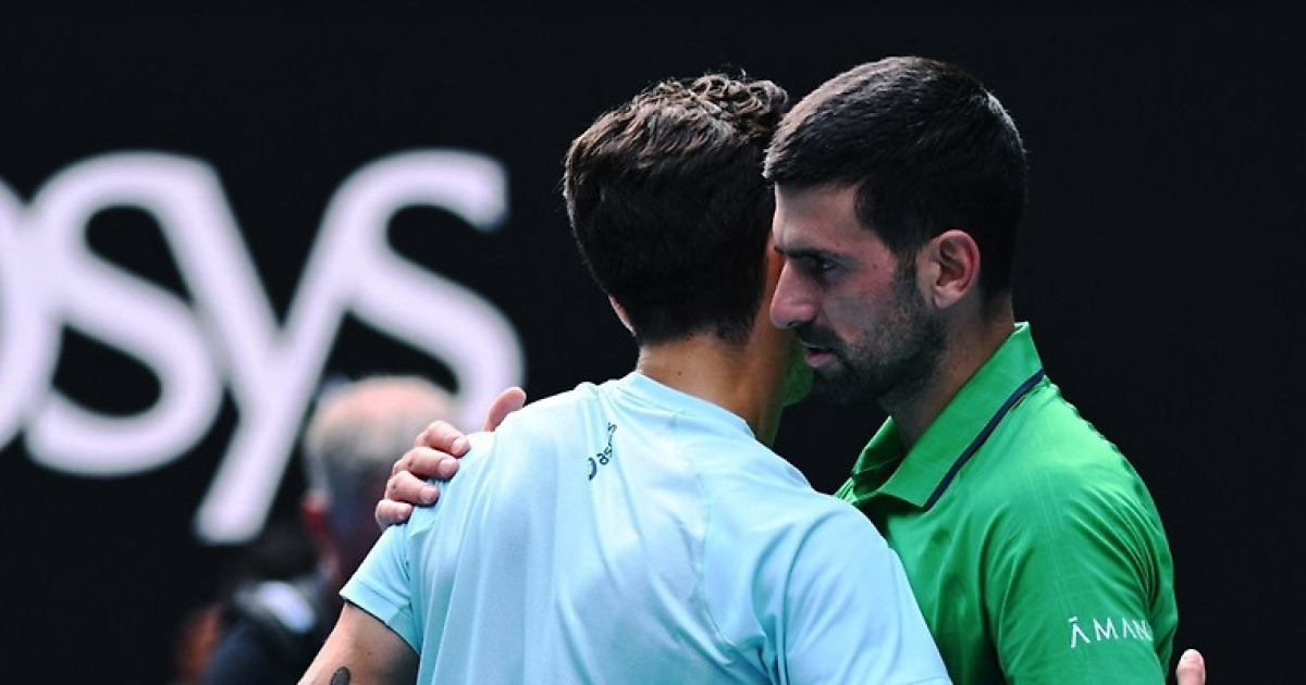 조코비치, 행운의 연속 기권승…신네르와 호주오픈 4강 격돌(종합2보)