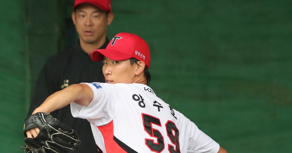 '와 KIA 아깝다' 왜 美 유학시킨 유망주 제외했나…20억 보상선수, 한화 일단 2군 캠프로 부른다