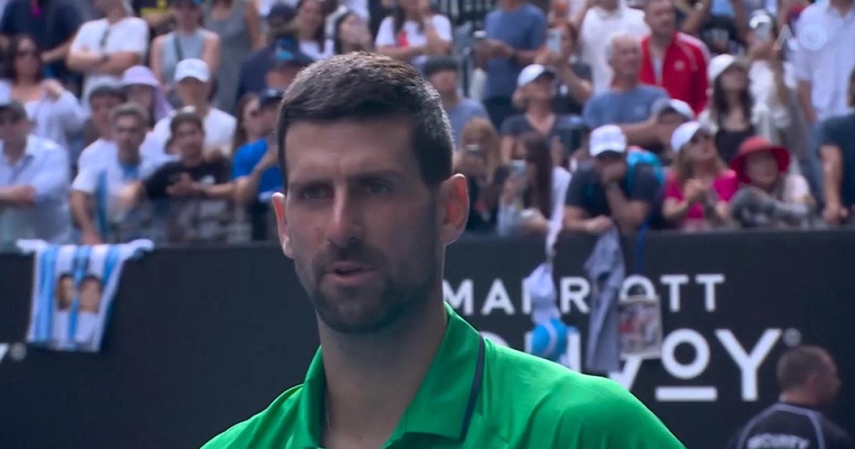 조코비치, 2연속 기권승…호주오픈 '행운의 4강행'