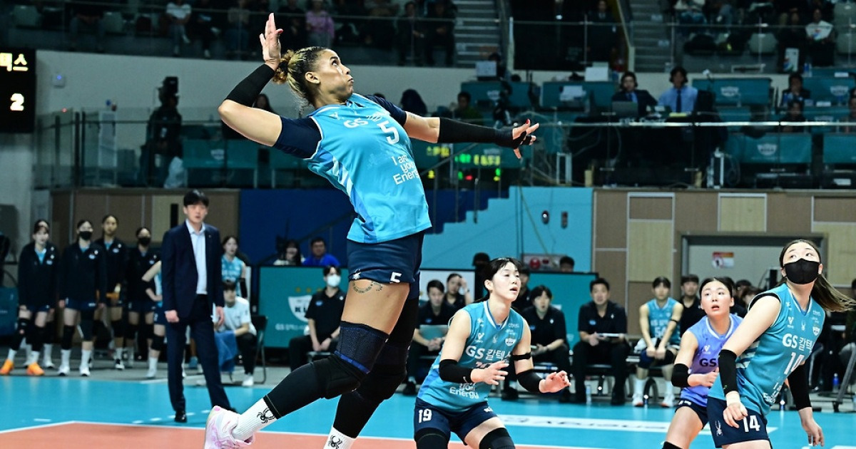 안혜진 투입으로 시작된 마법…GS, 흥국에 짜릿한 '리버스 스윕'