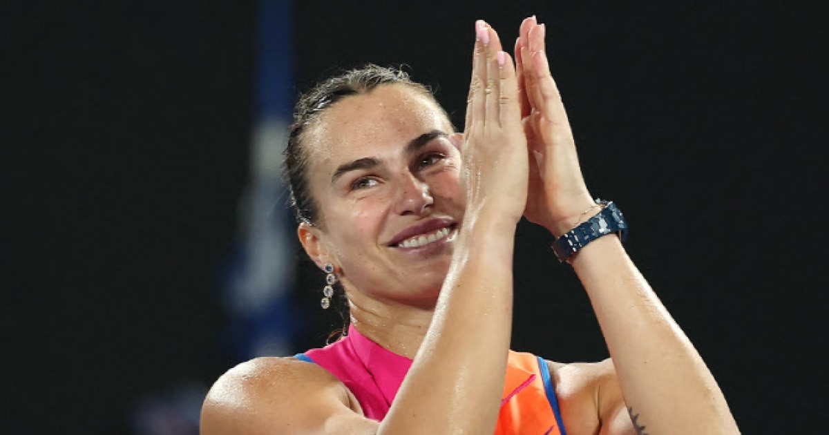 사발렌카, 4년 연속 호주오픈 결승 진출…'리바키나와 맞대결'