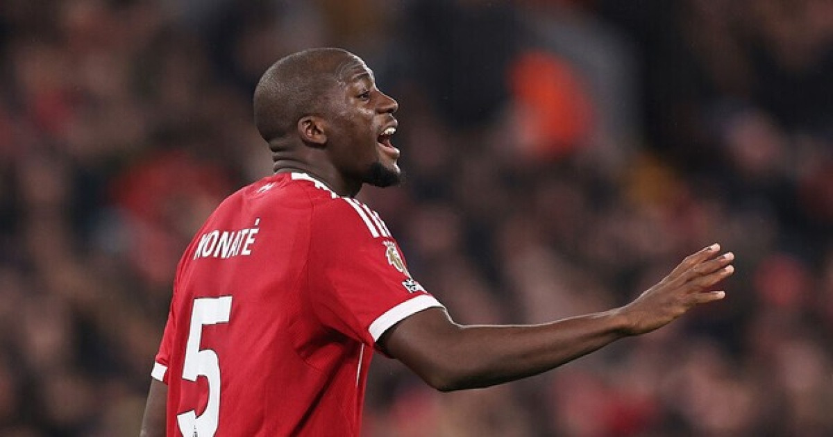 아버지 보내고 돌아온 밤, 골 넣고 무너졌다… 안필드 적신 코나테의 눈물, 그래도 리버풀 위해 돌아와야 했다