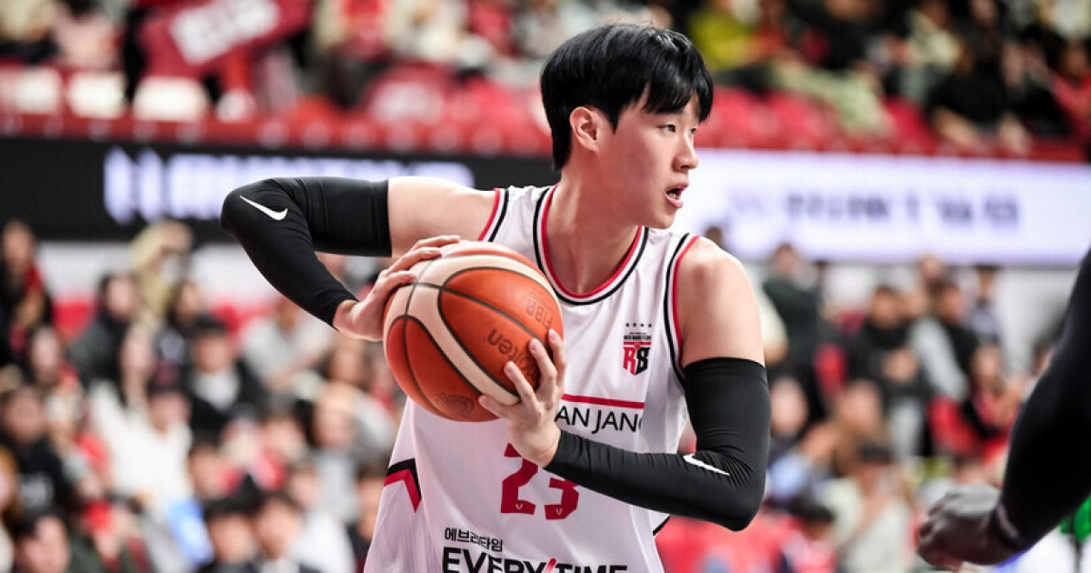[기록] ‘최근 10경기 3점슛 14.3%’ 전성현, 1Q에서만 3점슛 3방 폭발