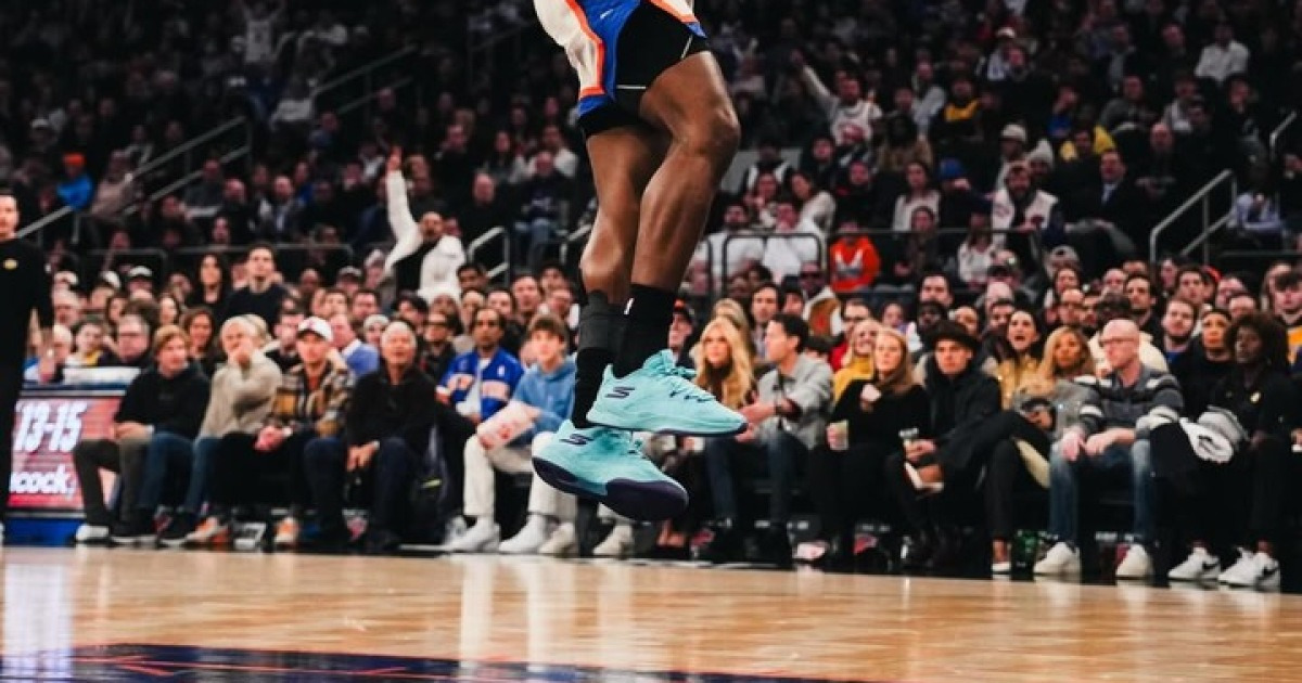 아누노비-샤멧 폭발 닉스 6연승 질주... 르브론, 32번째 닉스 홈 경기 패배