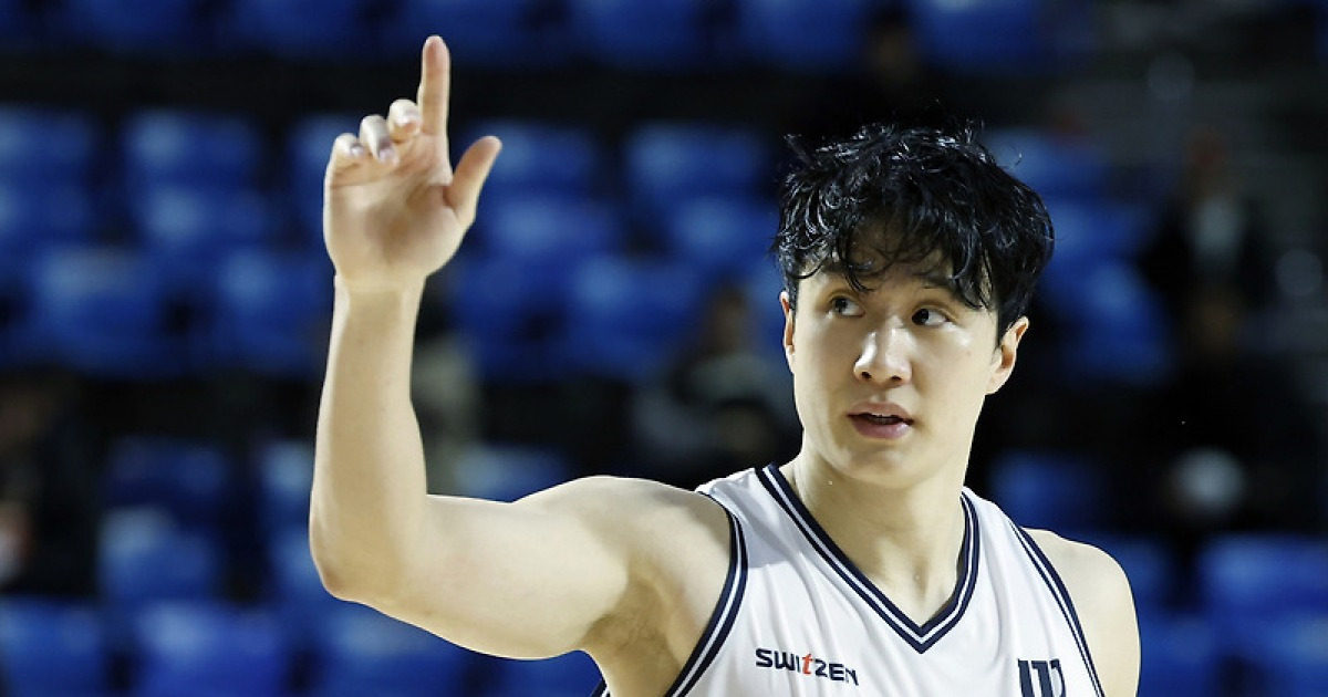 '허웅 3점슛 14개'로 51점…KCC, SK에 120-77 대승