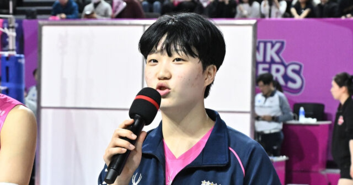 요시하라 감독은 왜 스무살 세터 김연수를 택했나...“첫 번째로 서브가 좋다” [MD인천]