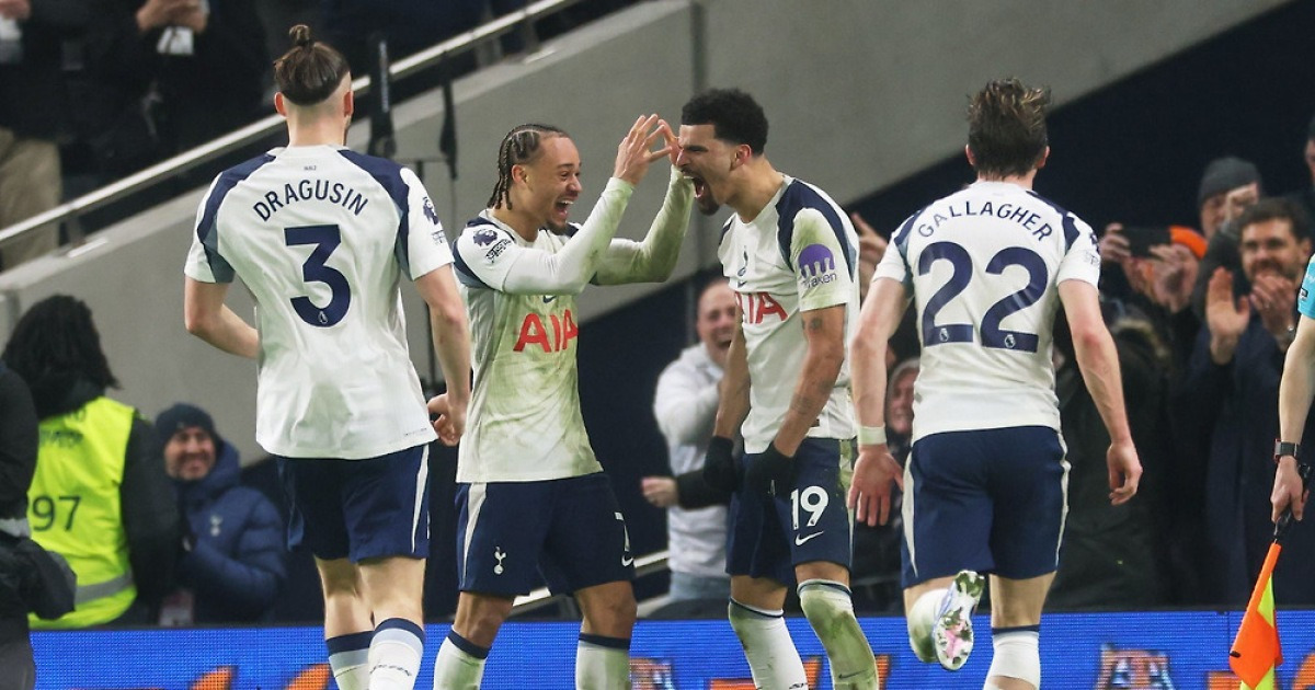 토트넘, 솔랑케 멀티골에 힘입어 맨시티전 극적인 2-2 무승부…맨시티는 우승 경쟁 먹구름