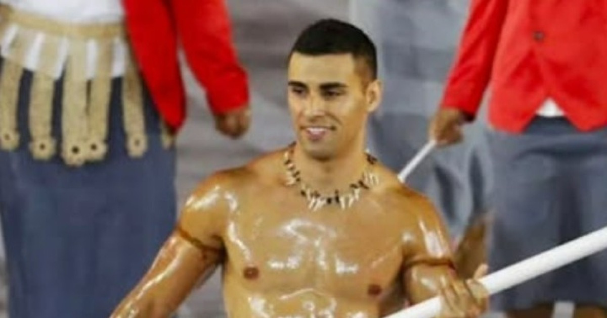 '통가 근육맨' 타우파토푸아, 밀라노서 다시 만난다... 2026 동계 올림픽 오륜기 기수 선정