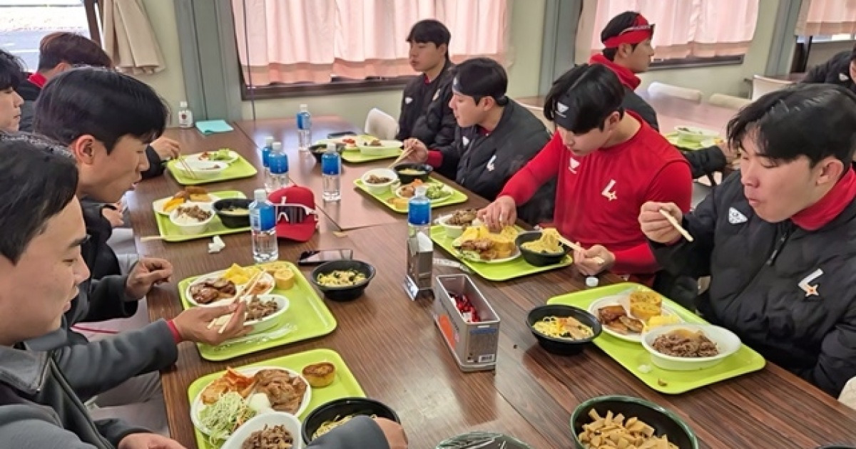 ‘스포츠 영양학 접목’ SSG 퓨처스 팀, 미야자키 캠프서 맞춤형 식단 관리 시스템 도입