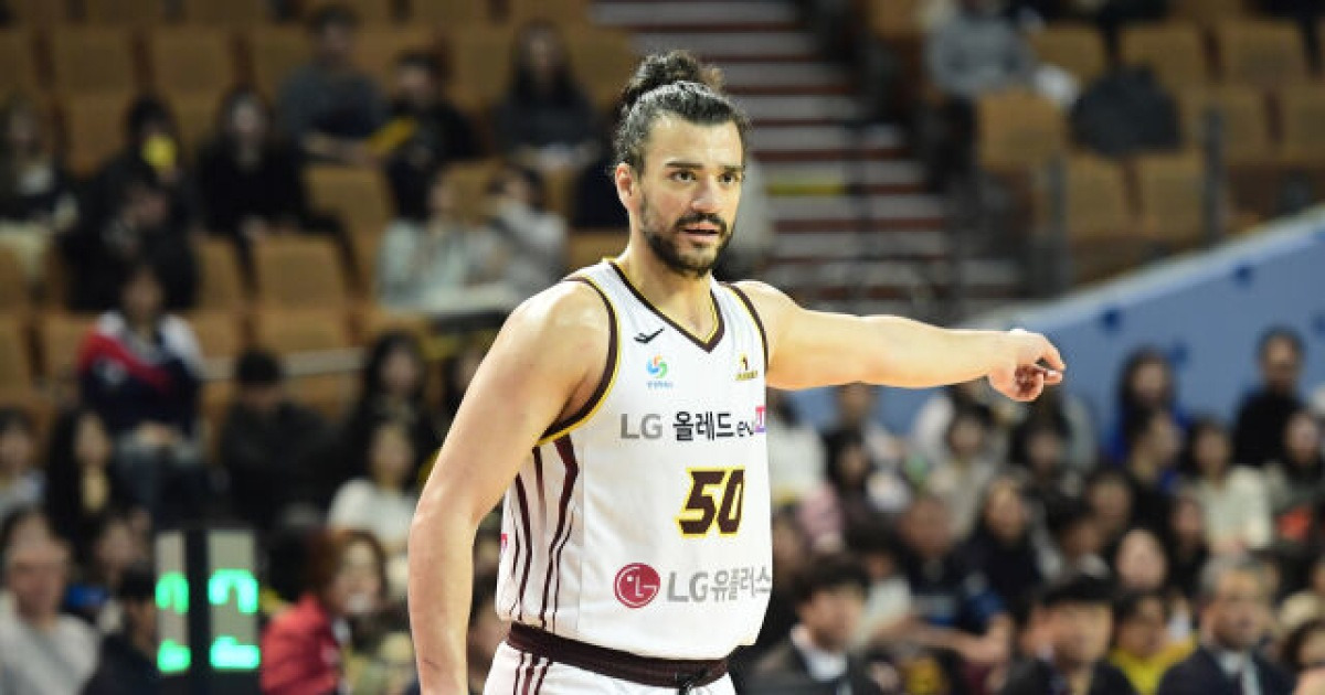 '마레이 20분 뛰고 22P+13reb' LG, 니콜슨 없는 삼성에 28점 차 대승…2위 DB와 2.5G 차 [MD잠실]