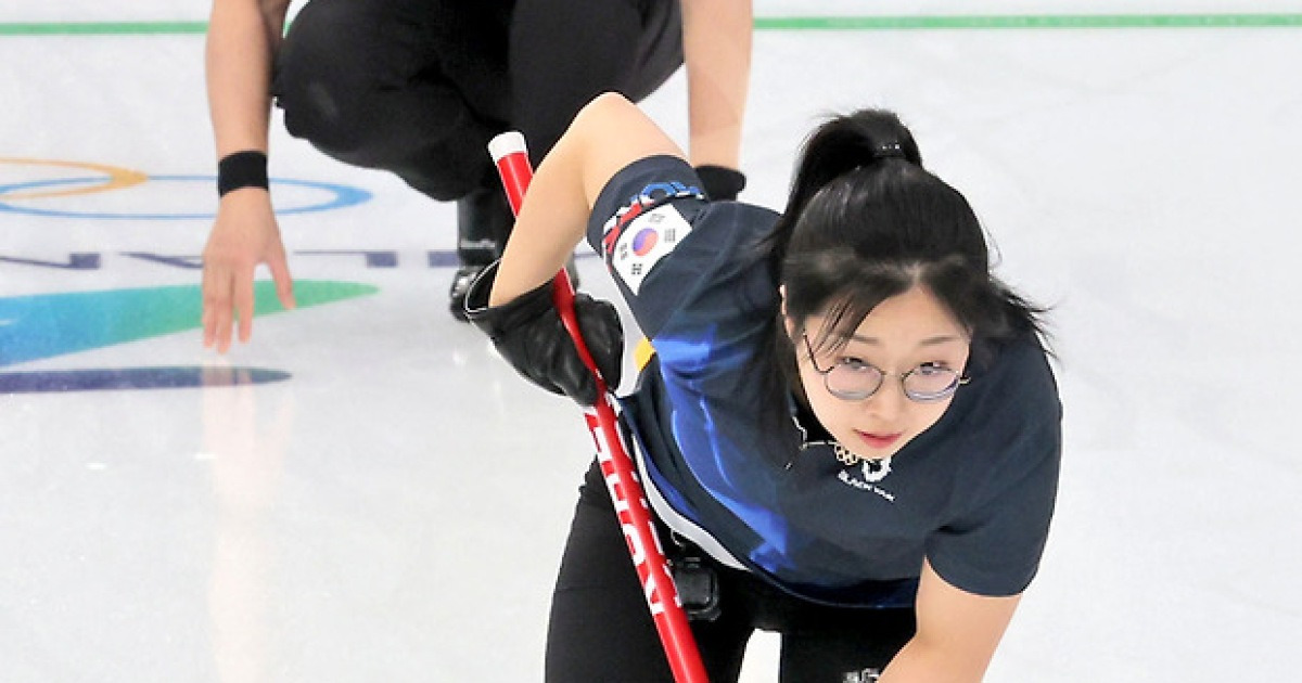 韓컬링 믹스더블 김선영-정영석, 영국에도 2-8 완패 ‘대회 4연패, 최하위’ [2026 밀라노]