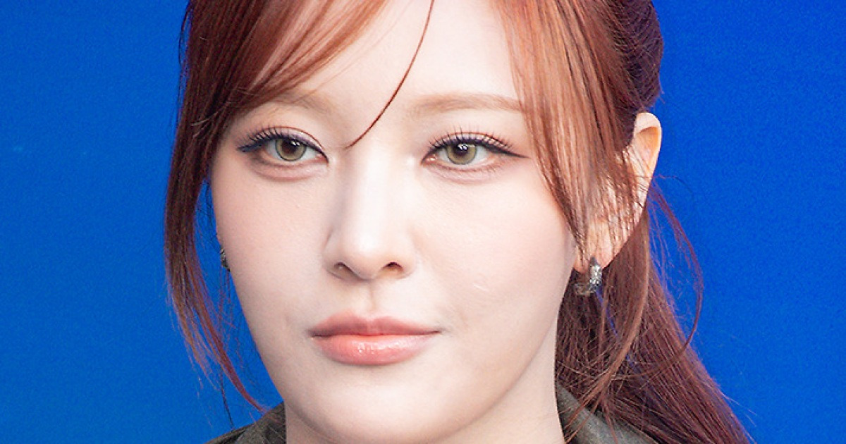 [포토] 빌리 문수아, 혼문 열 포스
