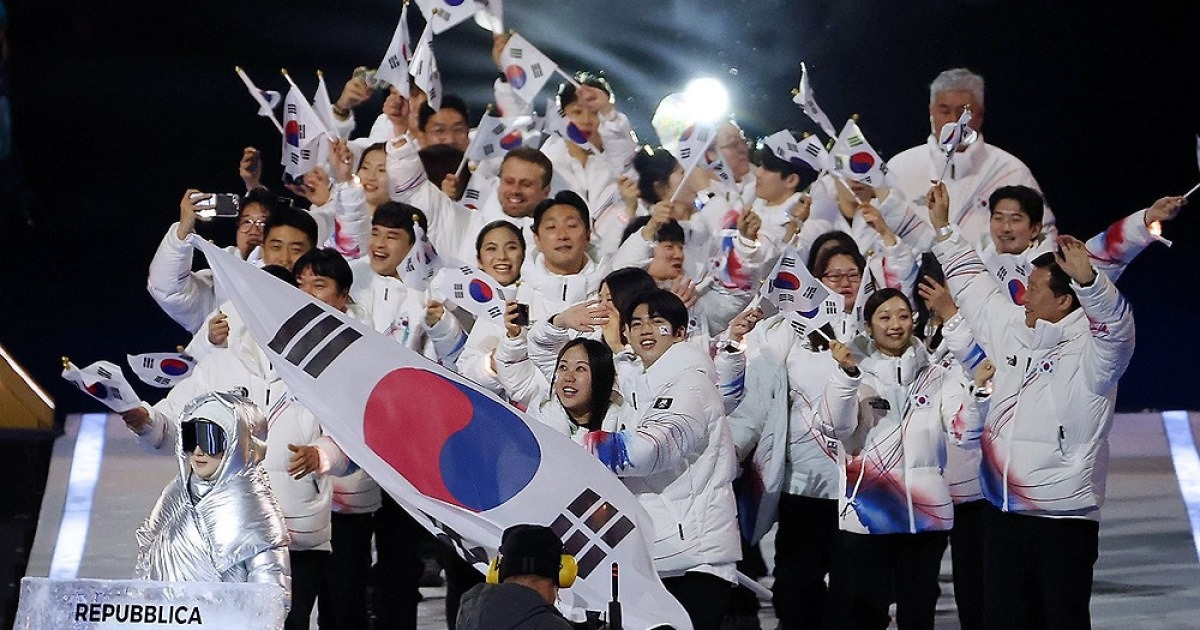 두 도시, 두 성화대…밀라노·코르티나 동계올림픽 화려한 개막(종합)