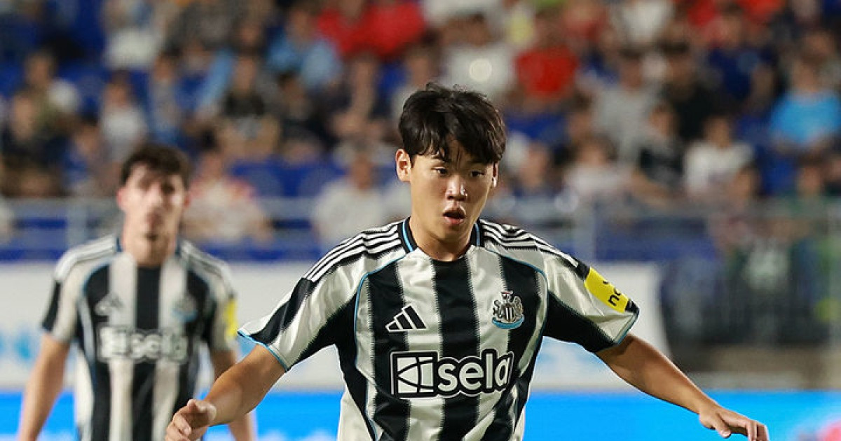 EPL 뉴캐슬 박승수, U-21 팀에서 첫 골…1군 콜업 기대