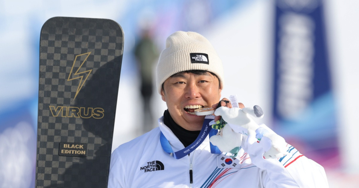 스노보드 김상겸, 동계올림픽 첫 은메달 획득…성복고 유승은 스노보드 빅에어 첫 결선행