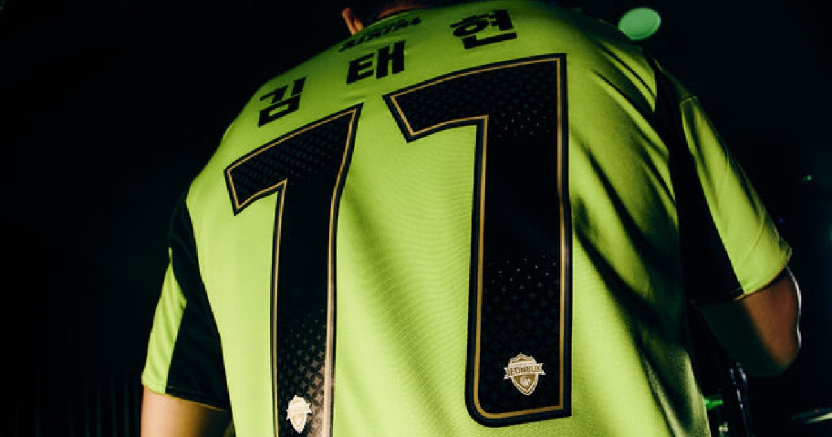 전북현대 유니폼 ‘빼곡’⋯로보틱스랩 모베드 파트너십 체결