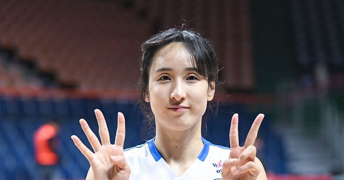 ‘42점 미친 활약’ 나이를 잊은 김단비, 덕분에 우리은행도 웃는다 [SS스타]