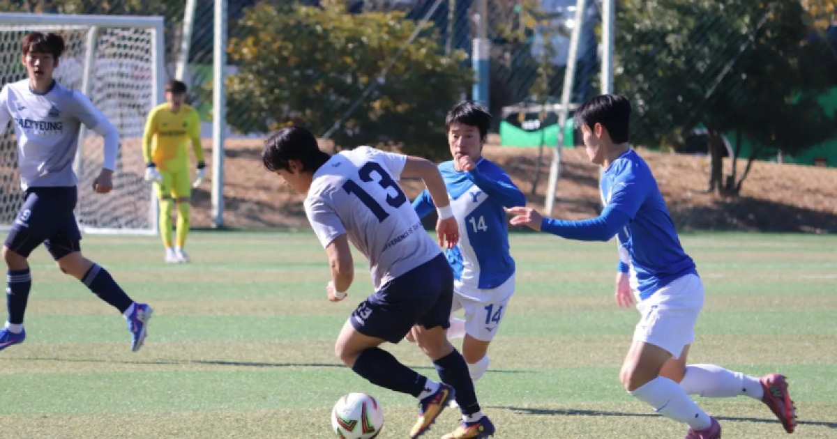‘9분 만에 2골 폭발’ 박태양 맹활약…경희대, ‘준우승팀’ 인천대 4-2 격파→최고의 스타트