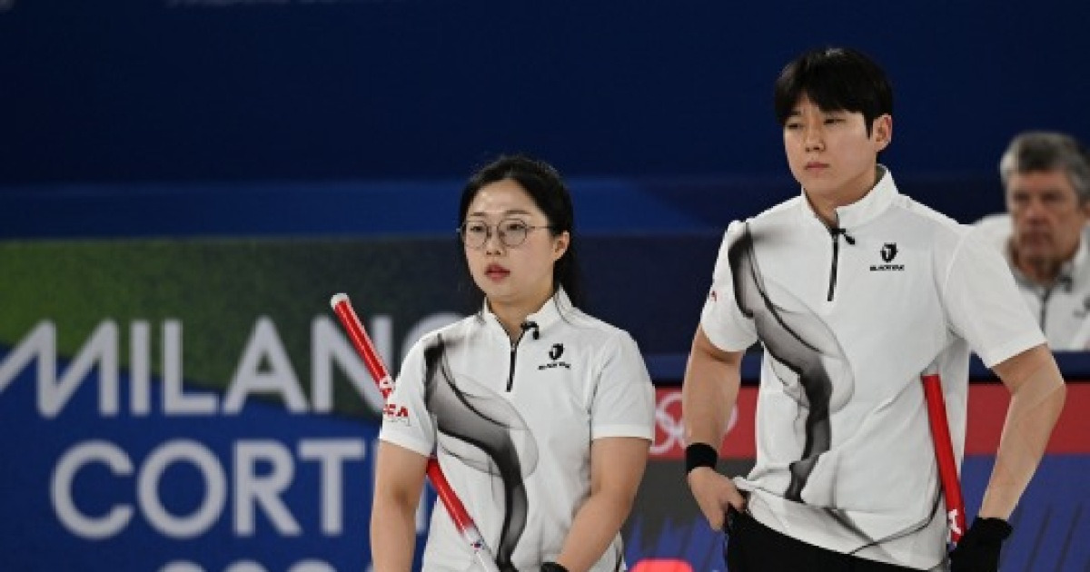 컬링 김선영-정영석, 호그라인 반칙으로 노르웨이와 최종전 역전패...3승 6패로 대회 마감