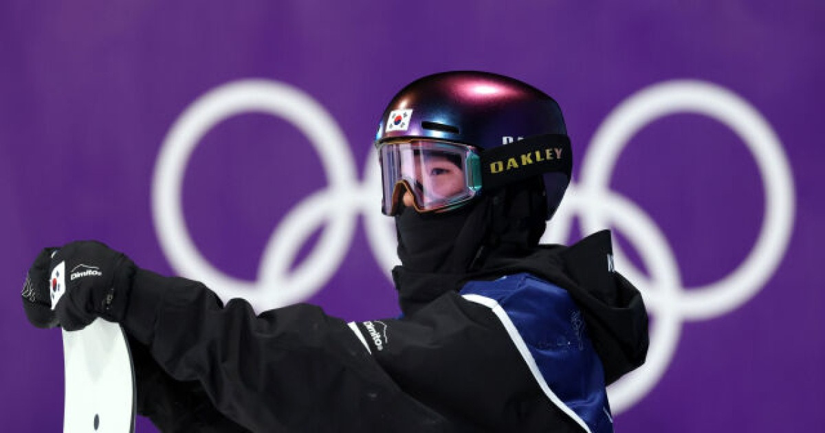 '여고생 스노보더' 유승은, 韓 최초 빅에어 올림픽 결선 진출…총점 166.50점 획득 4위, 10일 메달 도전 [2026 올림픽]