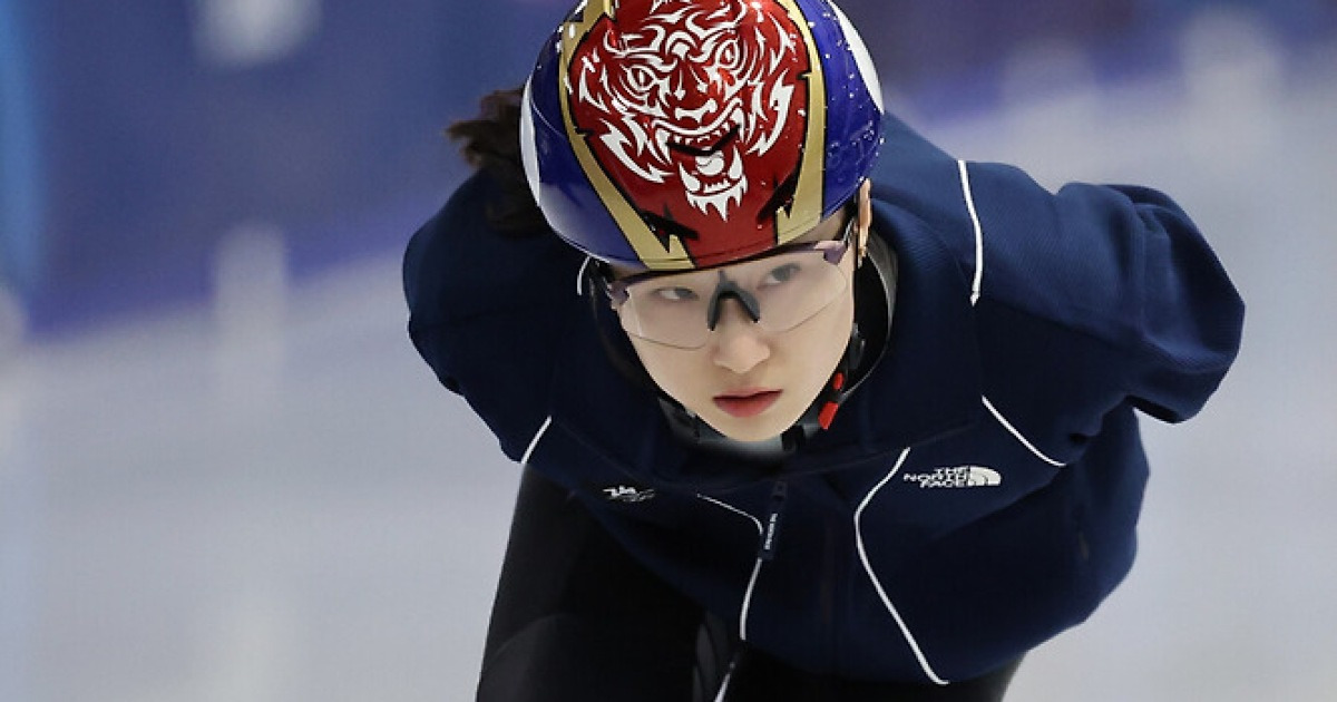 미국이 은메달 예상했던 최민정 “금메달은 하늘이 내려주는 것”…2000m 혼성 계주 당찬 각오