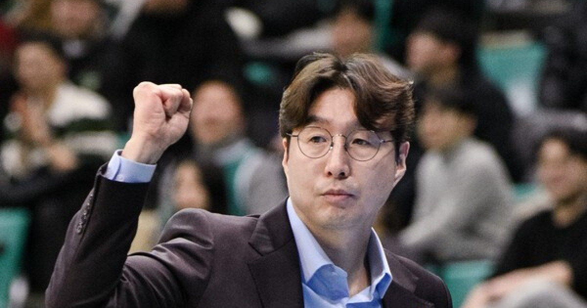 "이제 다시 리셋이다" 공동 선두 등극에 '지금부터 시작' 외친 김완수 감독