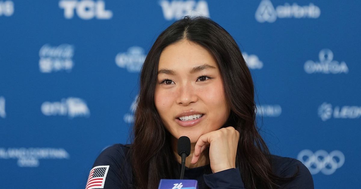 한국계 미국 대표 클로이 김 “국기를 달았다고 침묵해야 하나”, 동료 선수를 “루저”로 비난한 트럼프에 반기