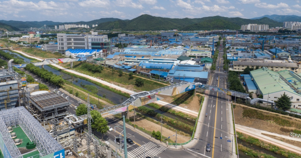 대구 섬유·패션산업 쇠퇴 속 재도약 모색…기술·AI로 산업 부흥 나선다