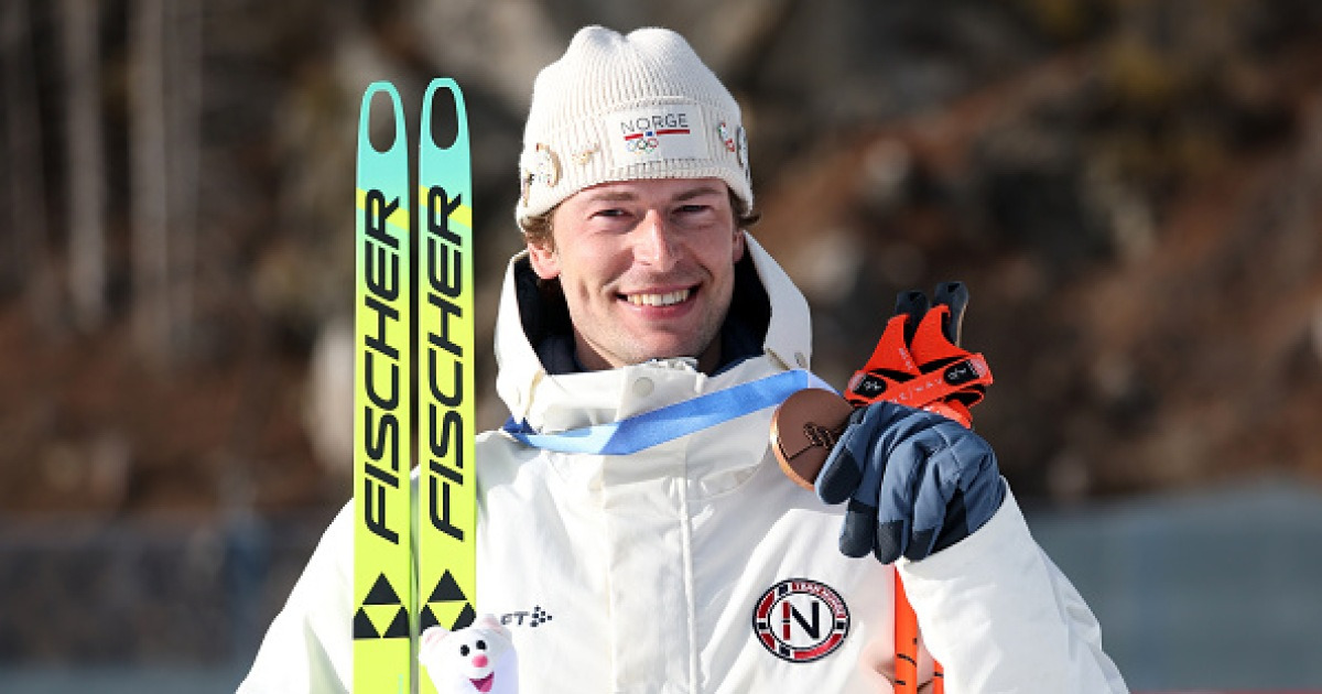 노르웨이 바이애슬론 선수, 동메달 따고 깜짝 고백 "여친 두고 바람피웠다"