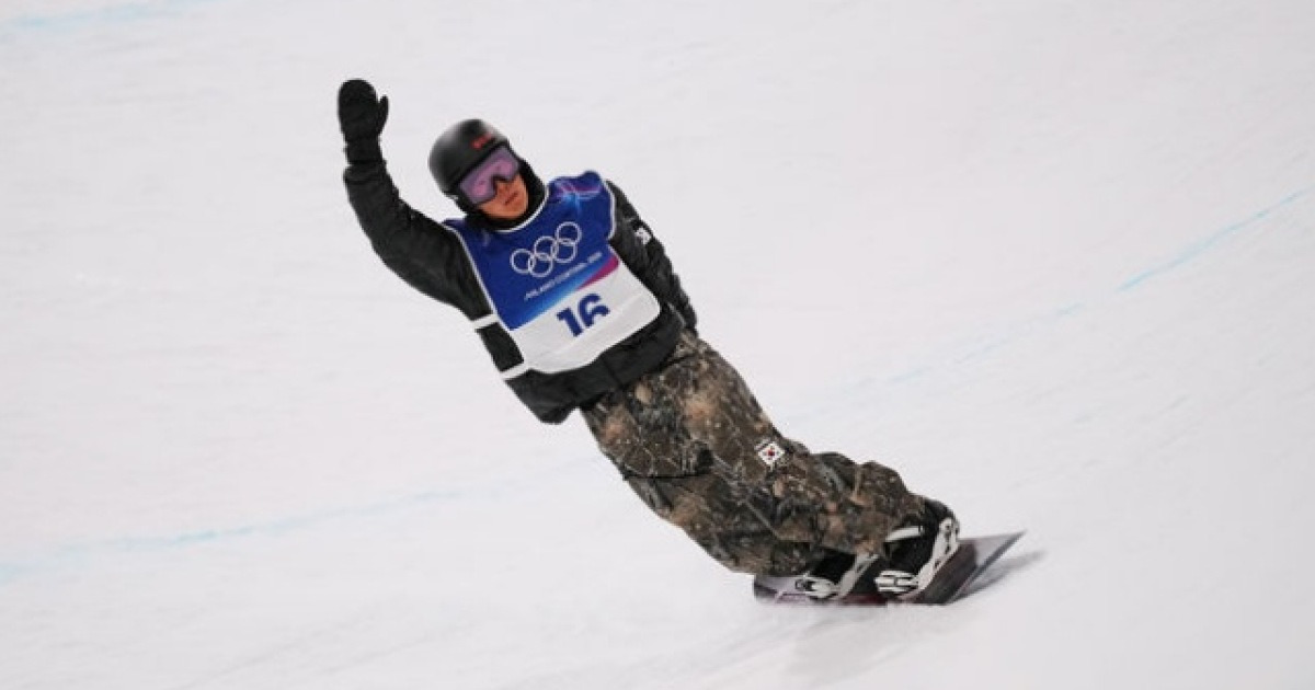 [동계올림픽] 스노보드 기대주 이채운, 하프파이프 결선 진출…14일 메달 도전
