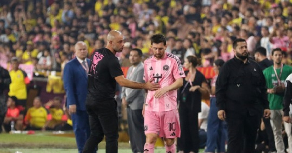 메시 햄스트링 부상...22일 MLS 개막전 '메손대전' 불발 위기