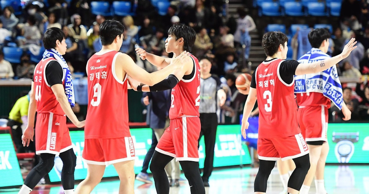 “4연승하고파, 순위 경쟁 뛰어들 기회”…‘부상병동’ SK, 주말 정관장전서 사활 건다 [SD 잠실 승장]