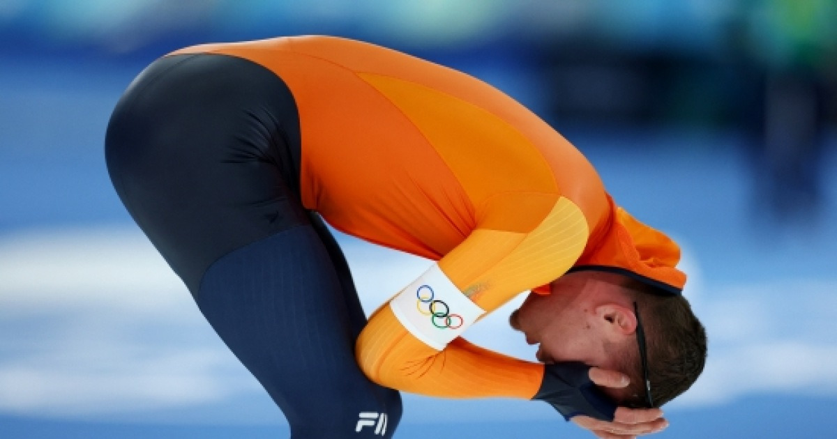 "중국 정말…30분 시간 주고 다시 뛰라고?"…中 빙판 테러→올림픽 꿈 산산조각+가족·연인 모두 눈물  [2026 밀라노]