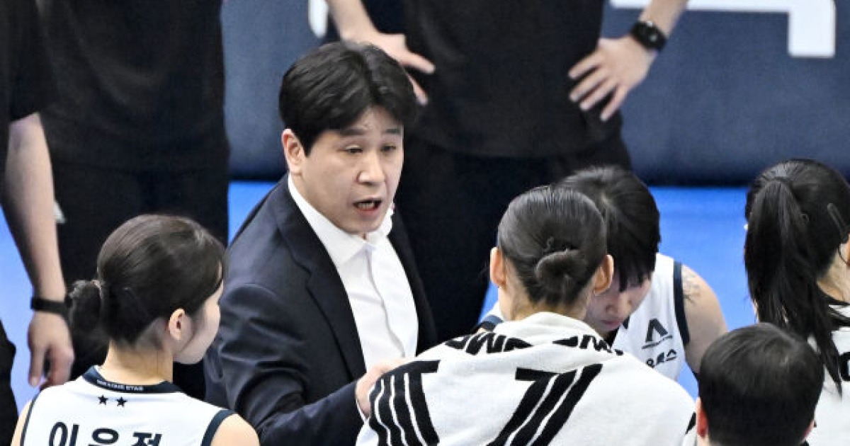 "밖에서 사인을 주는데..." 이윤정 볼 배분이 아쉽고 또 아쉽다, 이래서 세터 놀음이구나 [MD수원]