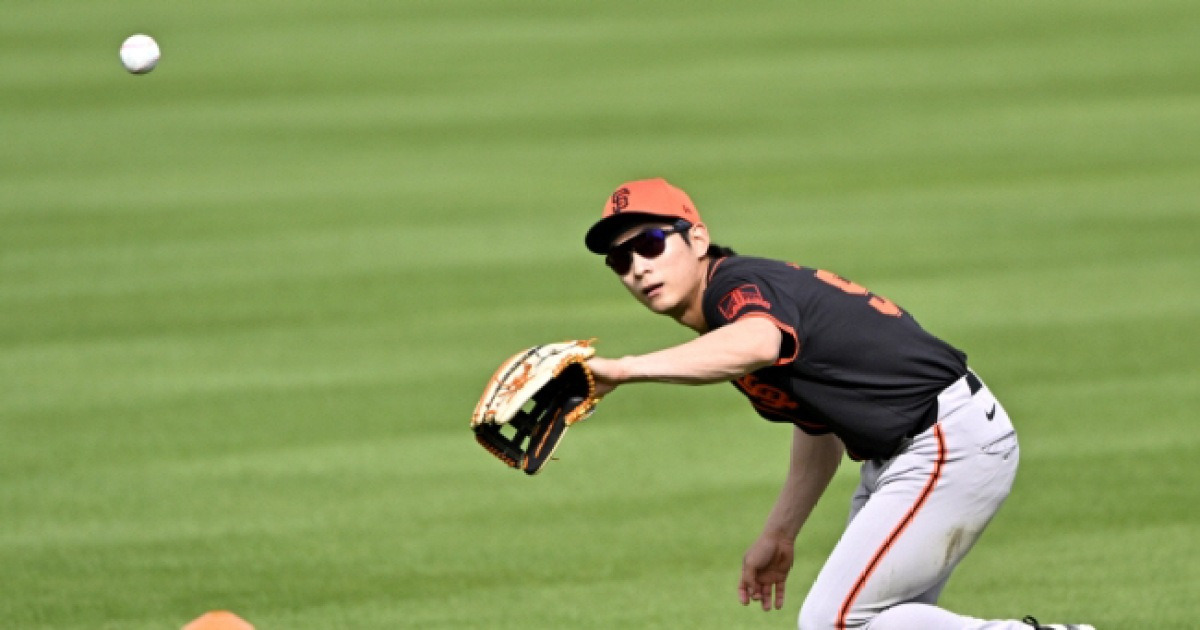 '정후 크루'는 어디로 옮길거야? "바다 위에 배 띄우면 어때요", 이게 바로 이정후다운 수용 자세...우익수 펑고 벌써 시작했다