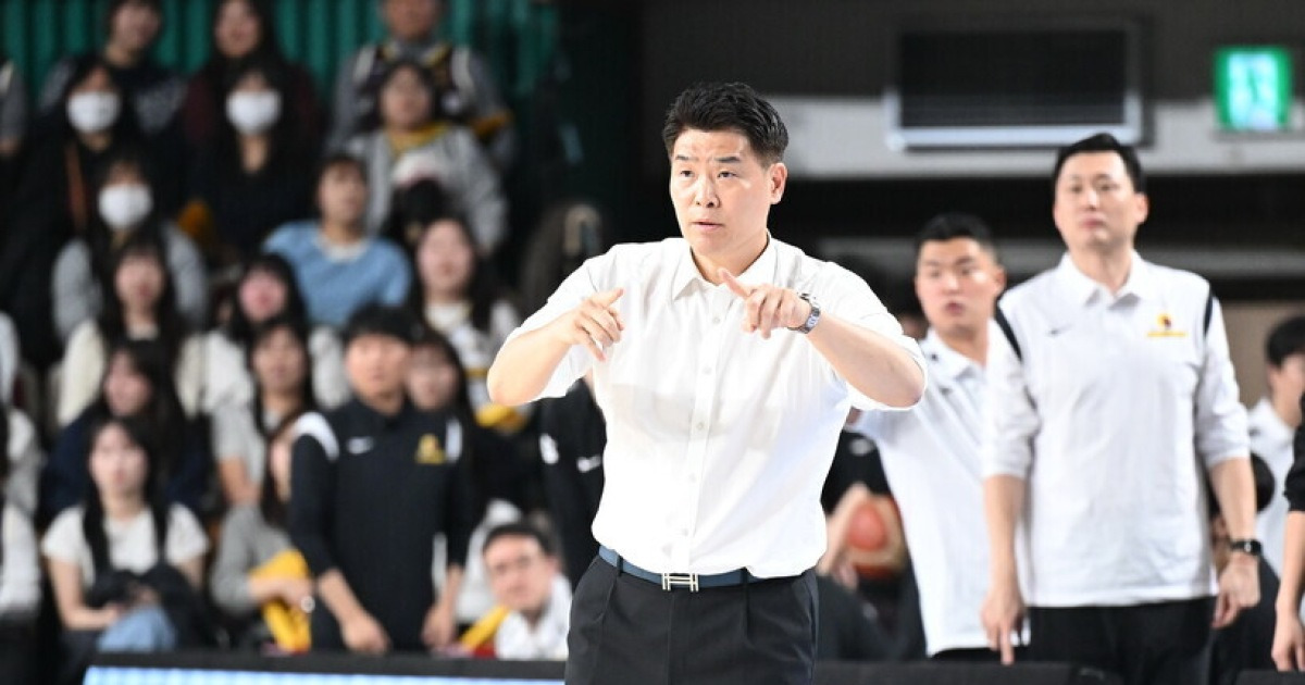 ‘마레이 없이 대승’ 조상현 감독의 미소 “에릭의 전투력을 칭찬하지 않을 수 없는 경기”