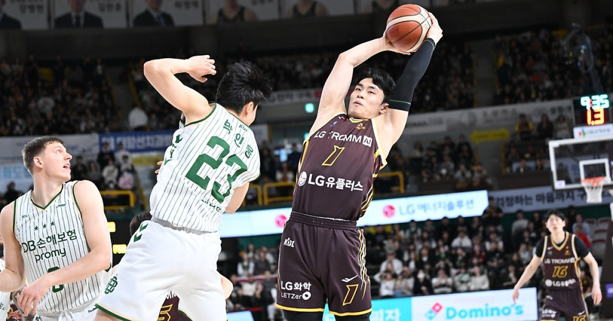 프로농구 선두 LG, DB 잡고 선두 질주…양준석 더블더블(종합)