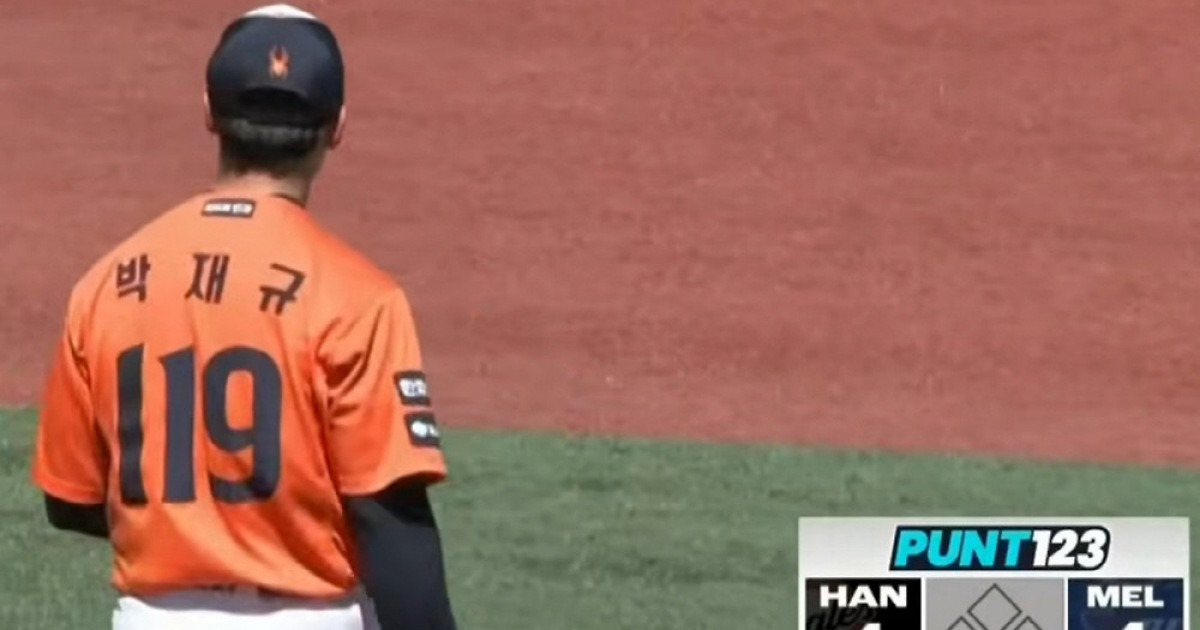 한승혁·김범수 왜 보냈냐고? 레전드의 극찬, '벌써 148km+칼날 슬라이더' 한화 불펜 구원할 '119 예비역' 물건이 등장했다